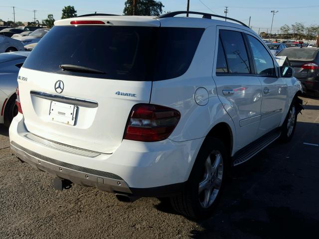 4JGBB86E78A363840 - 2008 MERCEDES-BENZ ML WHITE photo 4