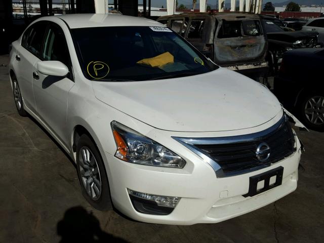 1N4AL3AP3FN317619 - 2015 NISSAN ALTIMA 2.5 WHITE photo 1