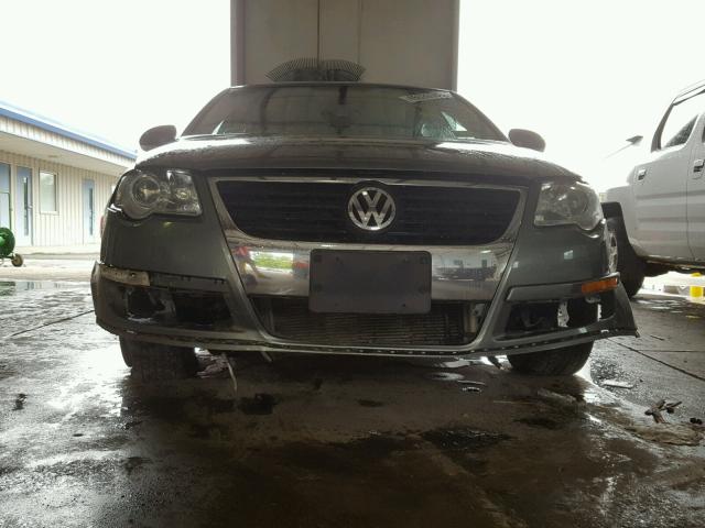 WVWEK73CX6P067820 - 2006 VOLKSWAGEN PASSAT 2.0 GREEN photo 9