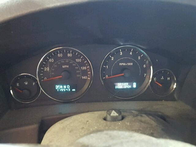 1J8HG58N46C191076 - 2006 JEEP COMMANDER Yaşıl foto 8