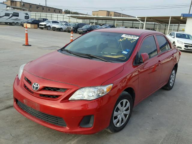 5YFBU4EE4DP201520 - 2013 TOYOTA COROLLA BA MAROON photo 2