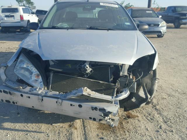 1FAFP34N47W251453 - 2007 FORD FOCUS ZX4 SILVER photo 9