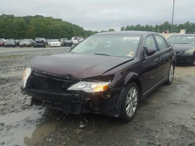 4T1BK3DB2BU410659 - 2011 TOYOTA AVALON BAS Kasztanowy zdjęcie 2