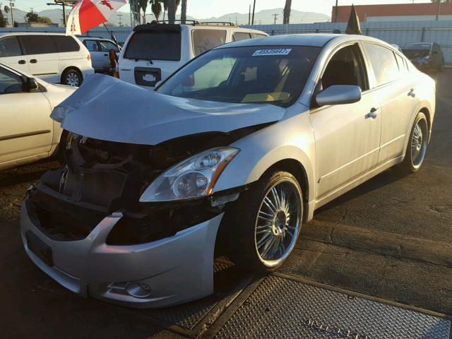 1N4AL2AP2BN410880 - 2011 NISSAN ALTIMA BAS SILVER photo 2
