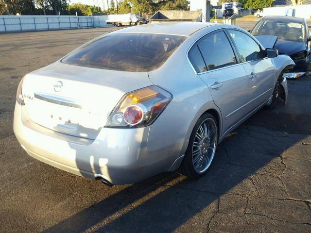 1N4AL2AP2BN410880 - 2011 NISSAN ALTIMA BAS SILVER photo 4