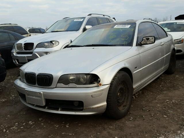 WBABM3345YJN86727 - 2000 BMW 323 CI SILVER photo 2