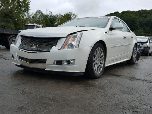 1G6DS5E38C0110202 - 2012 CADILLAC CTS PREMIU WHITE photo 2