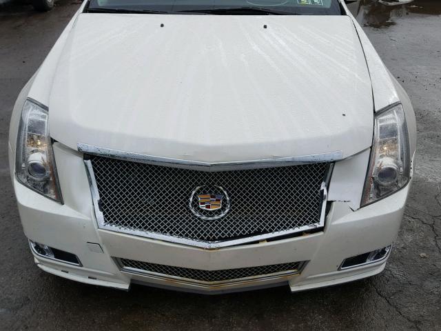 1G6DS5E38C0110202 - 2012 CADILLAC CTS PREMIU WHITE photo 7