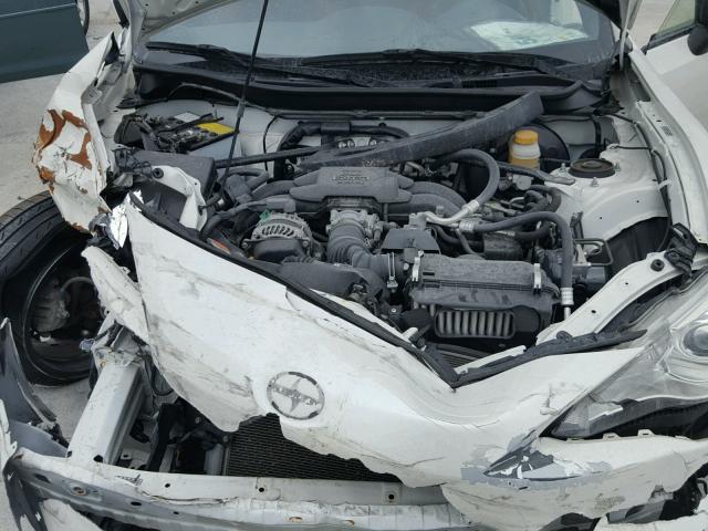 JF1ZNAA10G9701798 - 2016 TOYOTA SCION FR-S თეთრი ფოტო 7