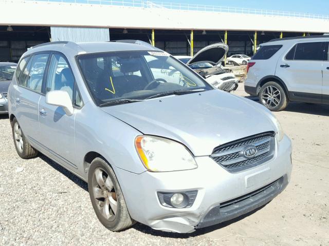 KNAFG526777105671 - 2007 KIA RONDO LX SILVER photo 1