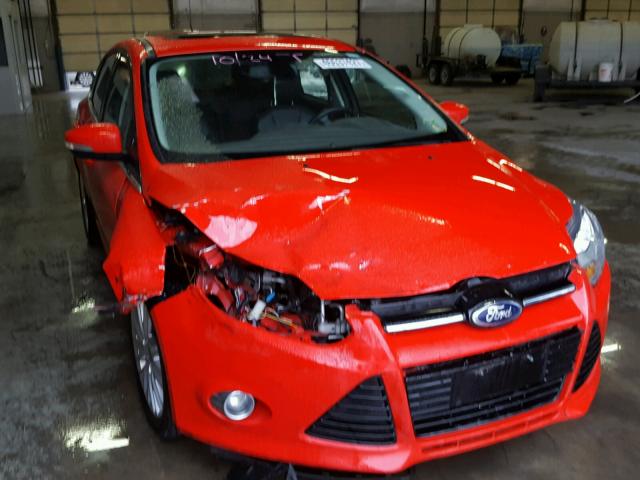 1FAHP3M2XCL338705 - 2012 FORD FOCUS SEL RED photo 1