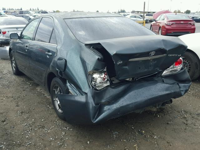 4T1BE30KX5U027618 - 2005 TOYOTA CAMRY LE GREEN photo 3