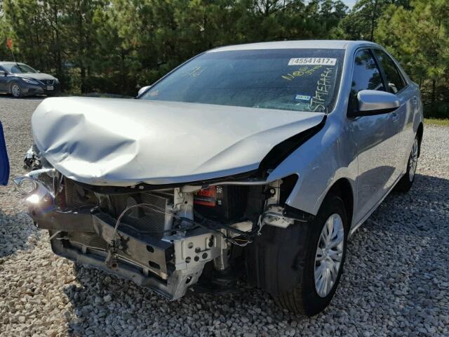 4T4BF1FK1ER372406 - 2014 TOYOTA CAMRY SILVER photo 2