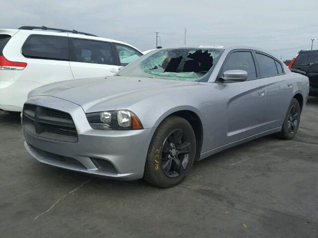 2C3CDXBG1EH108560 - 2014 DODGE CHARGER SE GRAY photo 2