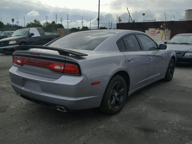 2C3CDXBG1EH108560 - 2014 DODGE CHARGER SE GRAY photo 4