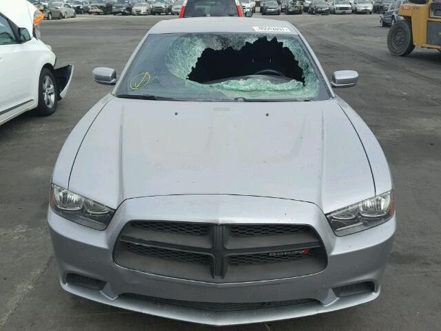 2C3CDXBG1EH108560 - 2014 DODGE CHARGER SE GRAY photo 9