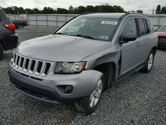 1C4NJDBB0ED769347 - 2014 JEEP COMPASS SP 银色 照片 2