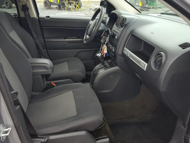 1C4NJDBB0ED769347 - 2014 JEEP COMPASS SP SILVER photo 5