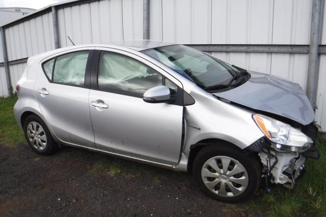 JTDKDTB35D1527974 - 2013 TOYOTA PRIUS C SILVER photo 1