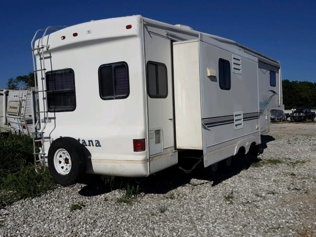 4YDF3292324057805 - 2002 KEYSTONE MONTANA WHITE photo 4