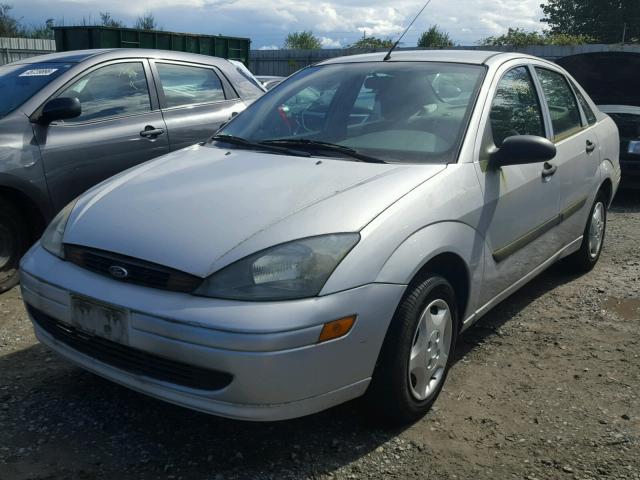 1FAFP33P73W223899 - 2003 FORD FOCUS LX SILVER photo 2