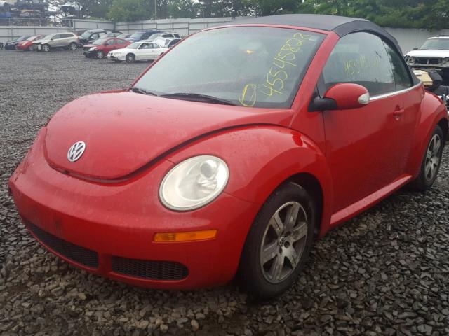 3VWRF31Y06M308798 - 2006 VOLKSWAGEN NEW BEETLE RED photo 2