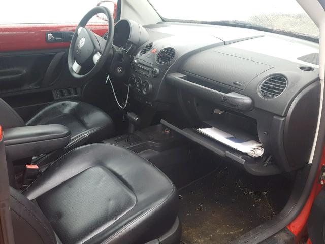 3VWRF31Y06M308798 - 2006 VOLKSWAGEN NEW BEETLE 红色 照片 5