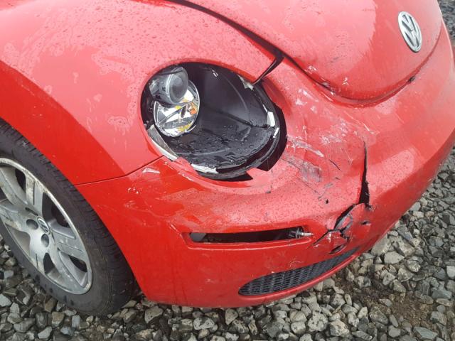 3VWRF31Y06M308798 - 2006 VOLKSWAGEN NEW BEETLE 红色 照片 9
