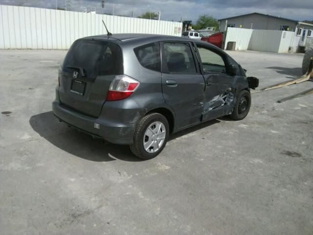 JHMGE8H39DC032624 - 2013 HONDA FIT GRAY photo 4