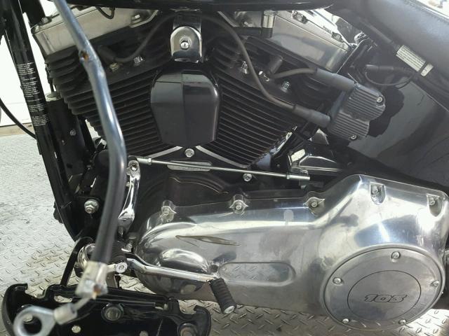 1HD1JRV1XHB037319 - 2017 HARLEY-DAVIDSON FLS SOFTAI 黑色 照片 11