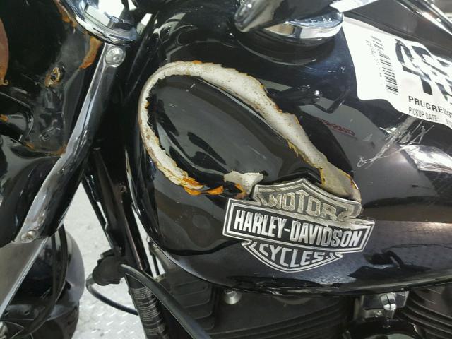 1HD1JRV1XHB037319 - 2017 HARLEY-DAVIDSON FLS SOFTAI 黑色 照片 16