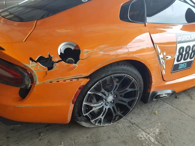 1C3ADEAZ3EV200033 - 2014 DODGE VIPER SRT ORANGE photo 9