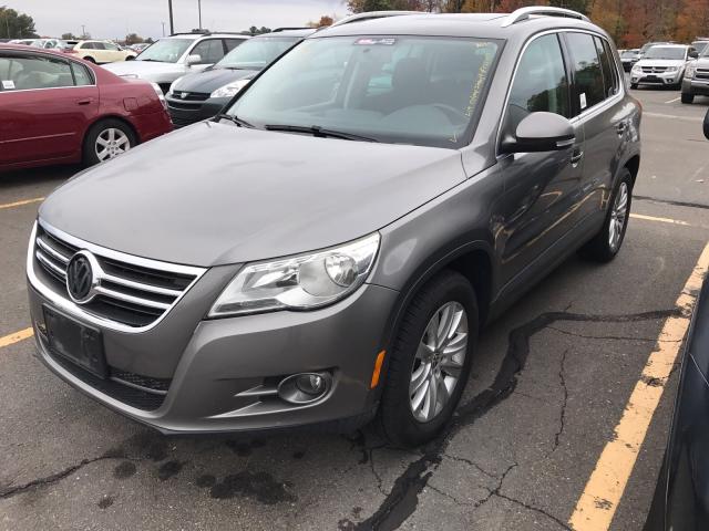 WVGBV75N99W516161 - 2009 VOLKSWAGEN TIGUAN GRAY photo 2