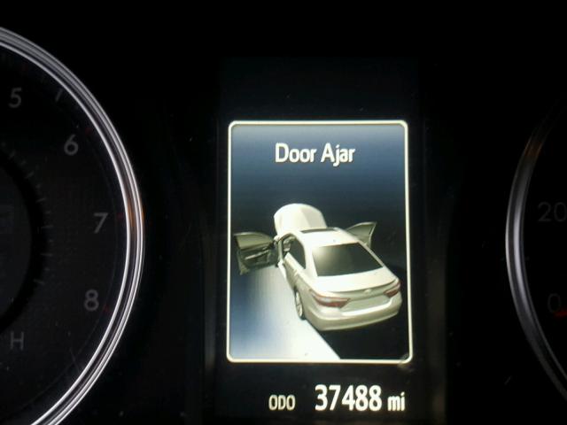 4T1BF1FK1HU286818 - 2017 TOYOTA CAMRY LE შავი ფოტო 8