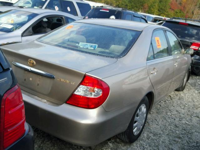 4T1BE32K72U534890 - 2002 TOYOTA CAMRY LE GOLD photo 2