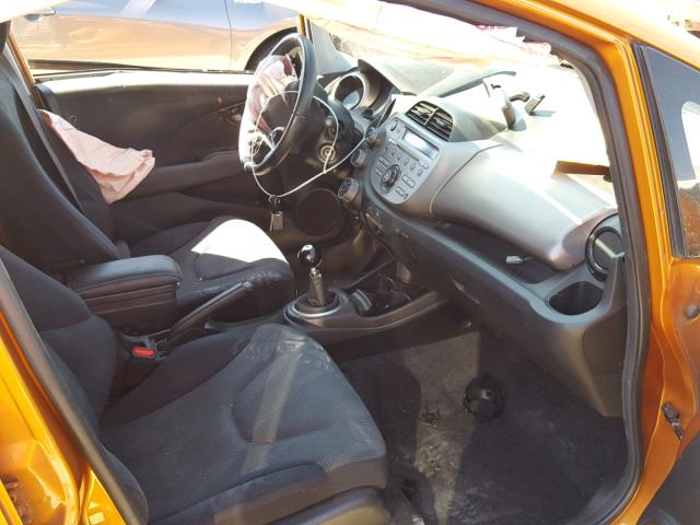 JHMGE87429S059607 - 2009 HONDA FIT SPORT ORANGE photo 5