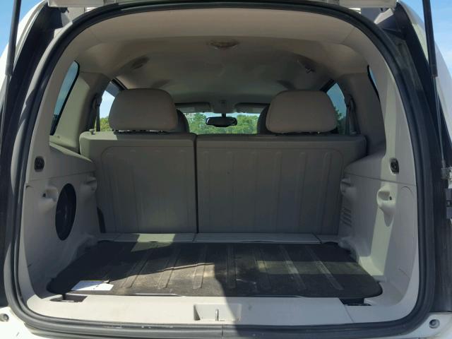 3GNCA13DX8S656779 - 2008 CHEVROLET HHR LS WHITE photo 9