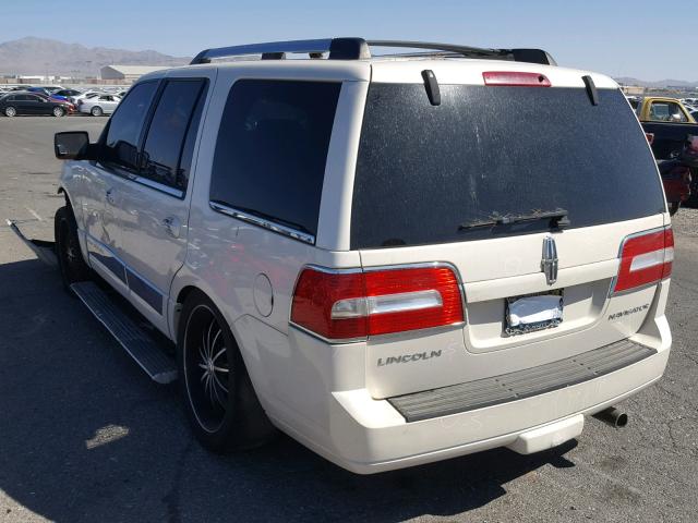 5LMFU28577LJ25329 - 2007 LINCOLN NAVIGATOR WHITE photo 3