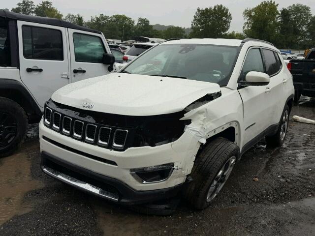 3C4NJCCB7JT358623 - 2018 JEEP COMPASS LI WHITE photo 2