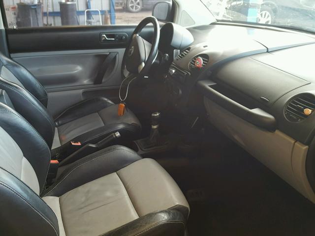 3VWFE21CX2M459131 - 2002 VOLKSWAGEN NEW BEETLE Qara foto 5