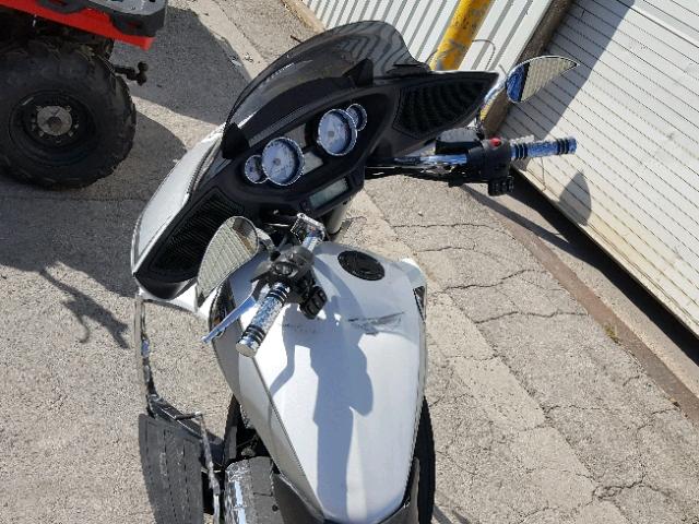 5VPDB36NXB3006066 - 2011 VICTORY MOTORCYCLES CROSS COUN أبيض صورة 5