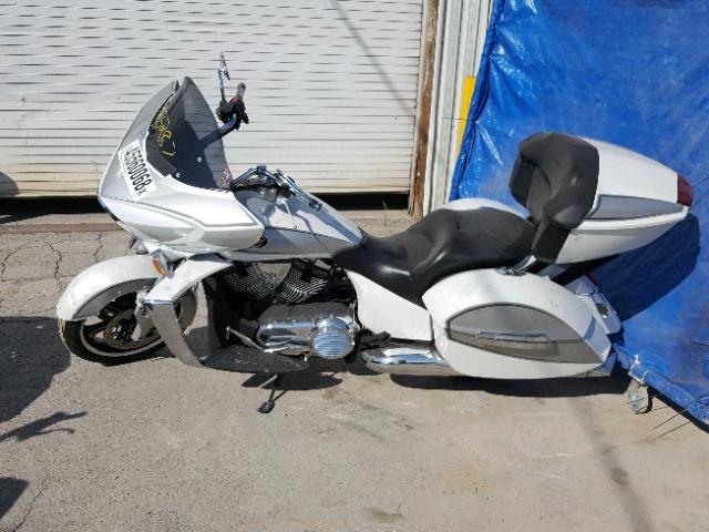 5VPDB36NXB3006066 - 2011 VICTORY MOTORCYCLES CROSS COUN أبيض صورة 9