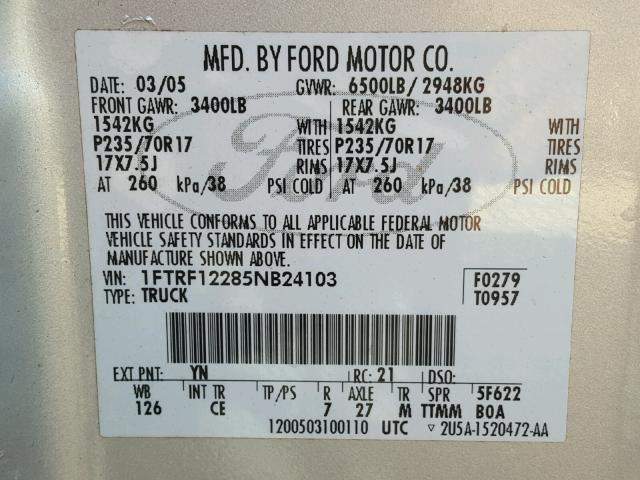 1FTRF12285NB24103 - 2005 FORD F150 SILVER photo 10