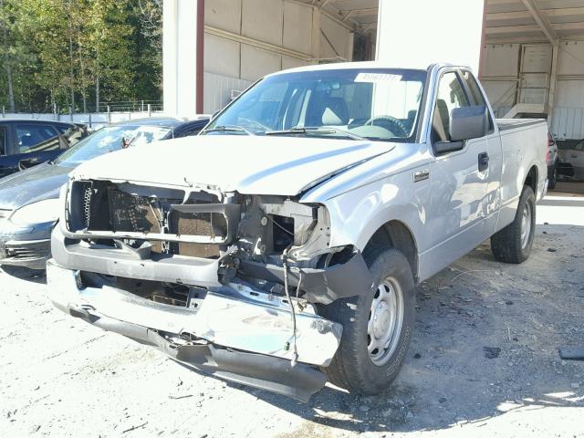 1FTRF12285NB24103 - 2005 FORD F150 SILVER photo 2