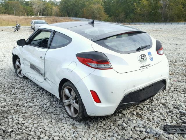 KMHTC6AD1CU035759 - 2012 HYUNDAI VELOSTER WHITE photo 3