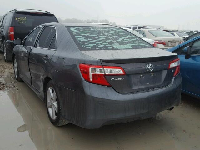 4T1BF1FK1DU638645 - 2013 TOYOTA CAMRY L GRAY photo 3