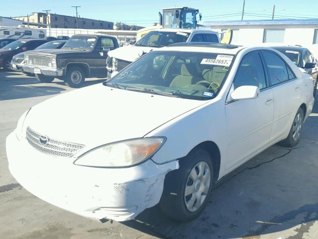 4T1BE32K53U242706 - 2003 TOYOTA CAMRY WHITE photo 2