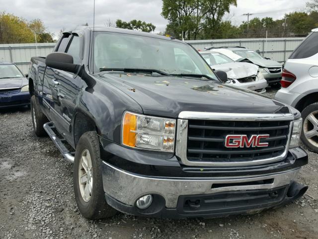 1GTR2VE39BZ213013 - 2011 GMC SIERRA K15 BLACK photo 1