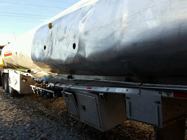 1PMA24323D5011100 - 2013 POLA TANKER SILVER photo 9