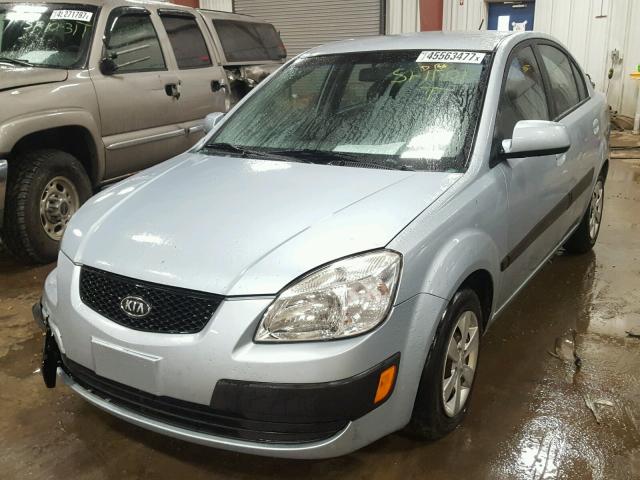 KNADE123686426720 - 2008 KIA RIO BLUE photo 2